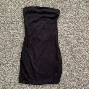 B2V cross back tube top dress